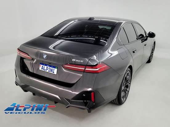 BMW-530e-2.0 TWINPOWER PHEV M SPORT AUTOMÁTICO BMW-530e-2024