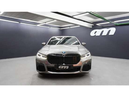 BMW-745Le-2020