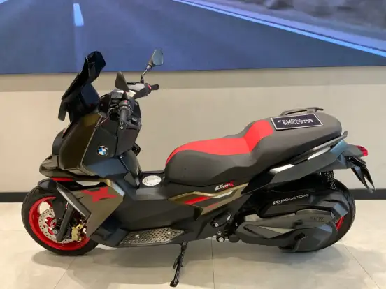 BMW-C 400 X-2025