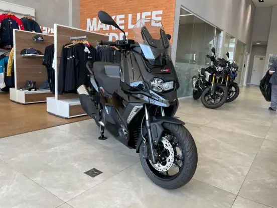 BMW-C 400 X-2025