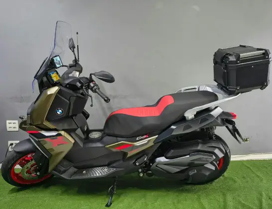 BMW C 400 X 