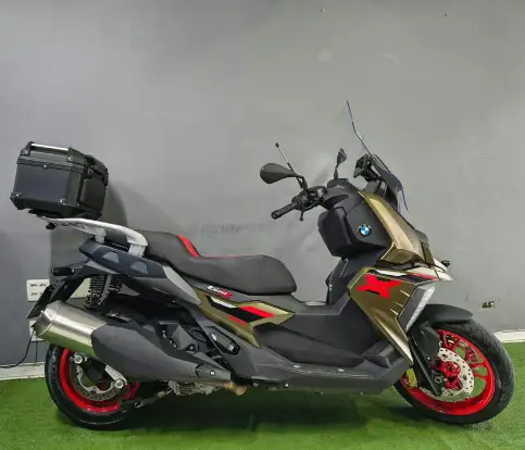 BMW-C 400 X-2025
