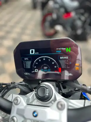 BMW-F 900 R SPORT PLUS-2026