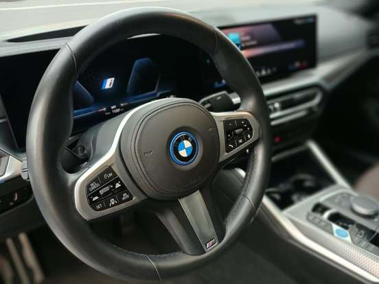 BMW-I4-2023