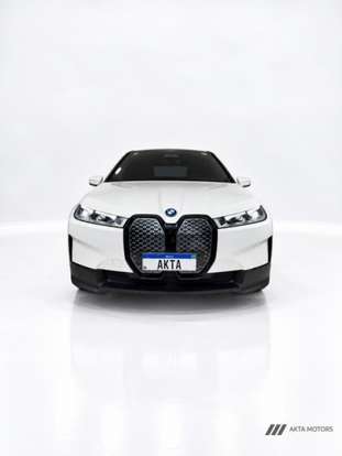 BMW-iX-2022