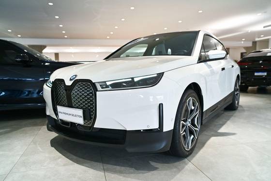 BMW iX ELÉTRICO XDRIVE40