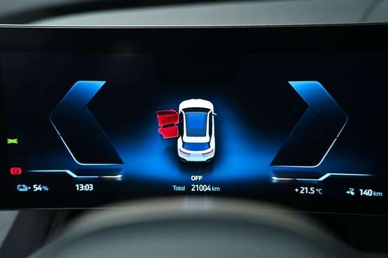 BMW-iX-2022