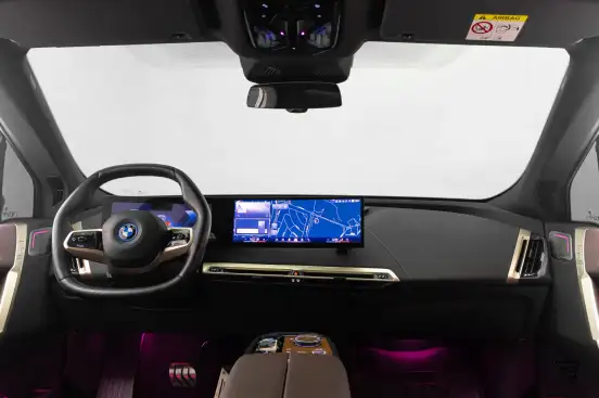 BMW-iX-2023