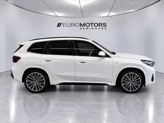 BMW-iX1-ELÉTRICO XDRIVE30 M SPORT BMW-iX1-2023