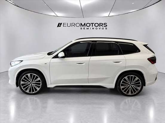 BMW-iX1-ELÉTRICO XDRIVE30 M SPORT BMW-iX1-2023