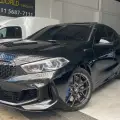 BMW M 135i 2.0 16V TURBO GASOLINA XDRIVE DARK EDITION AUTOMÁTICO BMW M 135i 2.0 16V TURBO GASOLINA XDRIVE DARK EDITION AUTOMÁTICO