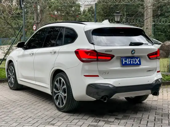 BMW-X1-2.0 16V TURBO ACTIVEFLEX SDRIVE20I M SPORT PLUS 4P AUTOMÁTICO BMW-X1-2022