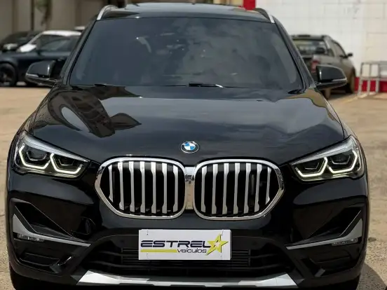 BMW-X1-2.0 16V TURBO ACTIVEFLEX SDRIVE20I X-LINE PLUS 4P AUTOMÁTICO BMW-X1-2022