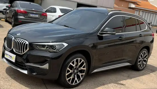 BMW-X1-2.0 16V TURBO ACTIVEFLEX SDRIVE20I X-LINE PLUS 4P AUTOMÁTICO BMW-X1-2022
