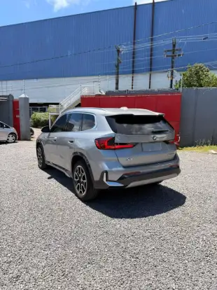 BMW-X1-2023