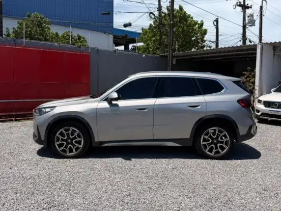 BMW-X1-2.0 16V TURBO GASOLINA SDRIVE20I X-LINE STEPTRONIC BMW-X1-2023