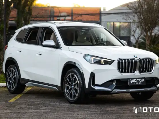 BMW-X1-2.0 16V TURBO GASOLINA SDRIVE20I X-LINE STEPTRONIC BMW-X1-2023