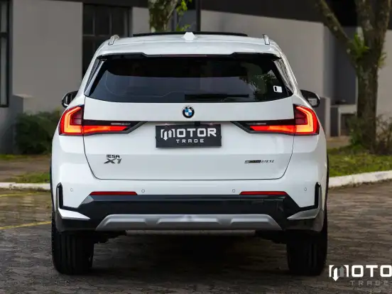 BMW-X1-2.0 16V TURBO GASOLINA SDRIVE20I X-LINE STEPTRONIC BMW-X1-2023