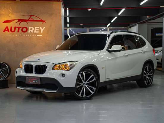 BMW-X1-2.0 16V GASOLINA SDRIVE18I TOP 4P AUTOMÁTICO BMW-X1-2011