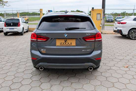 BMW-X1-2.0 16V TURBO ACTIVEFLEX SDRIVE20I GP 4P AUTOMÁTICO BMW-X1-2022