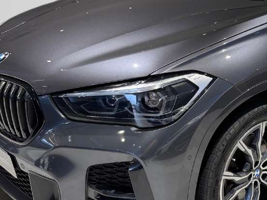 BMW-X1-2021