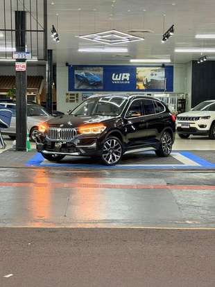 BMW-X1-2.0 16V TURBO ACTIVEFLEX SDRIVE20I X-LINE PLUS 4P AUTOMÁTICO BMW-X1-2022