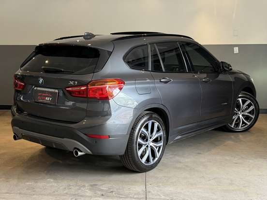 BMW-X1-2017