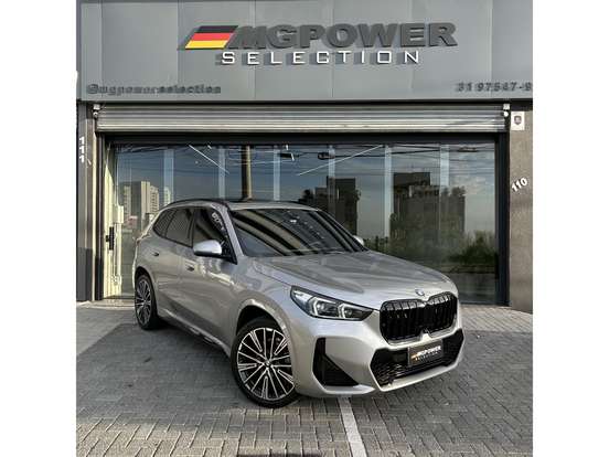 BMW-X1-2024