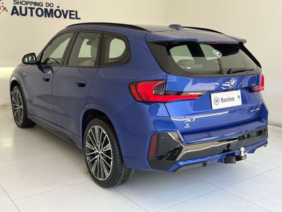 BMW-X1-2023