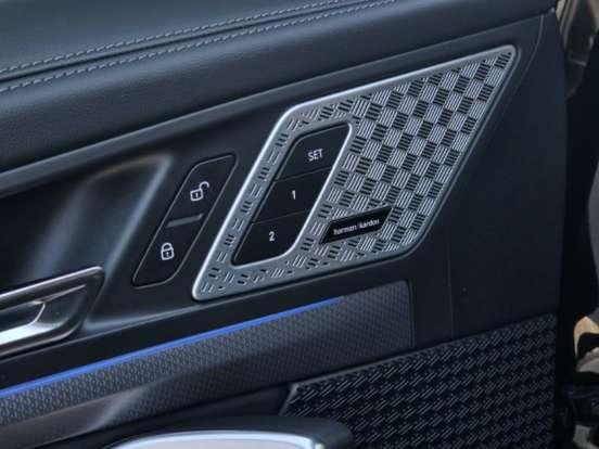 BMW-X1-2024