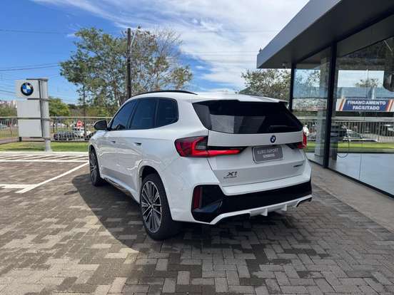 BMW-X1-2025