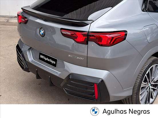 BMW-X2-2024