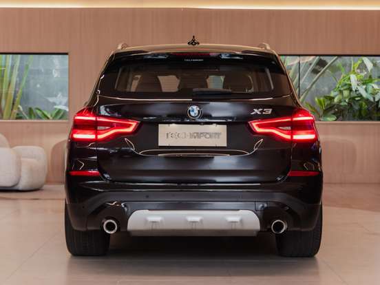 BMW-X3-2018