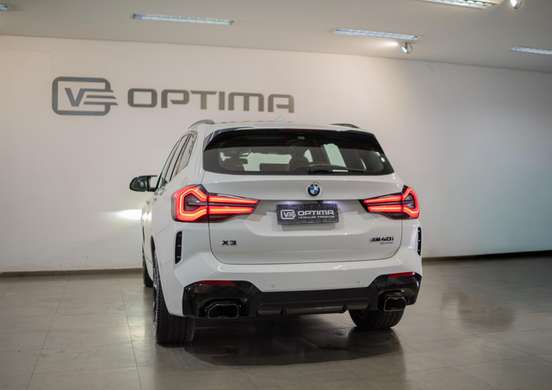 BMW-X3-2022