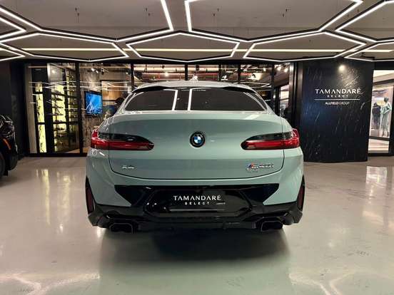 BMW-X4-2023