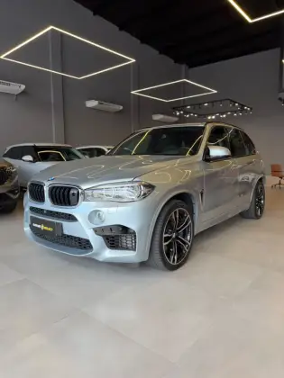 BMW X5 4.4 V8 TURBO GASOLINA M AUTOMATICO