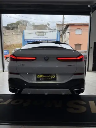 BMW-X6-2023