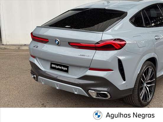BMW-X6-2025