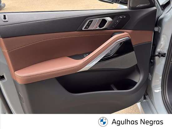 BMW-X6-3.0 TWINPOWER GASOLINA XDRIVE40I M SPORT AUTOMÁTICO BMW-X6-2025