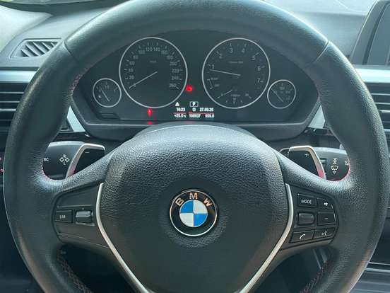 BMW-320i-2.0 16V TURBO ACTIVE FLEX 4P AUTOMÁTICO BMW-320i-2015