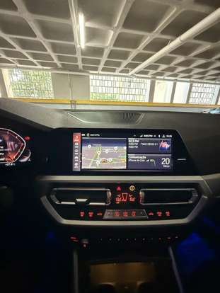 BMW-320i-2019