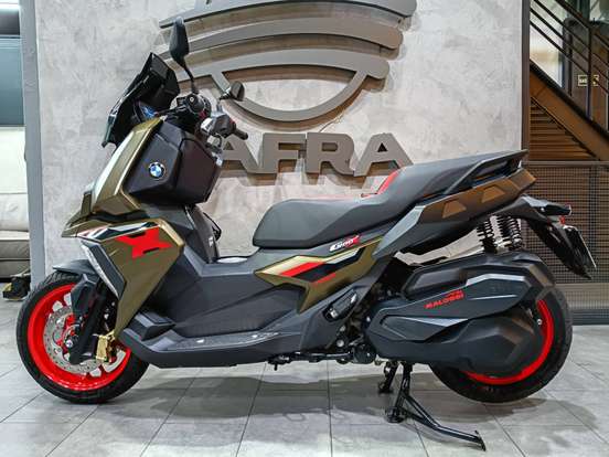 BMW-C 400 X-2025