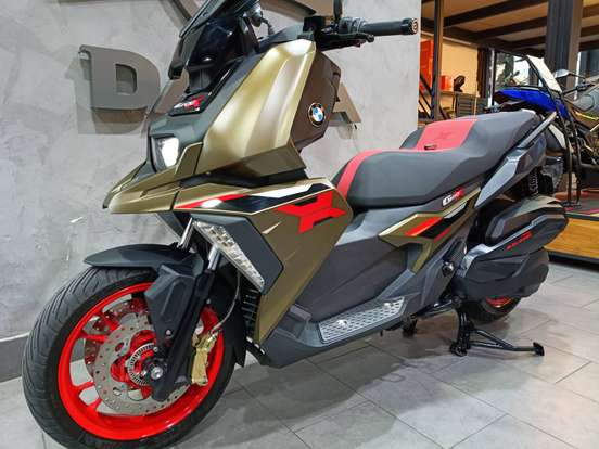 BMW-C 400 X-2025