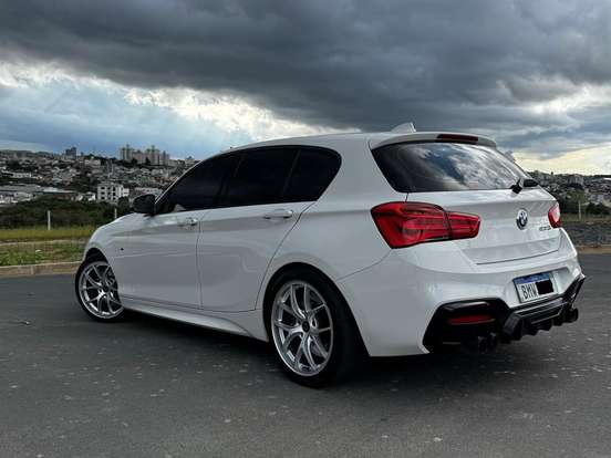 BMW-M 140i-3.0 24V TURBO GASOLINA 4P AUTOMÁTICO BMW-M 140i-2016