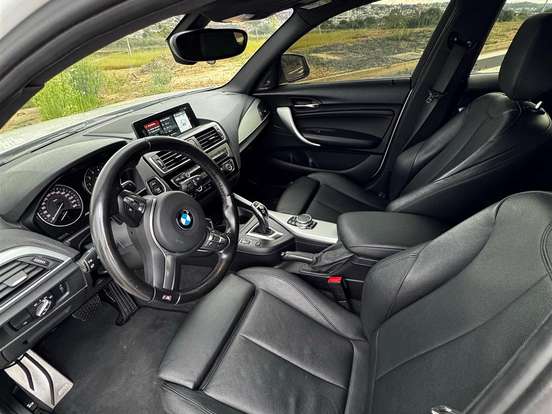 BMW-M 140i-3.0 24V TURBO GASOLINA 4P AUTOMÁTICO BMW-M 140i-2016