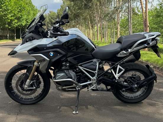 BMW-R 1250 GS SPORT BMW-R 1250 GS SPORT-2023
