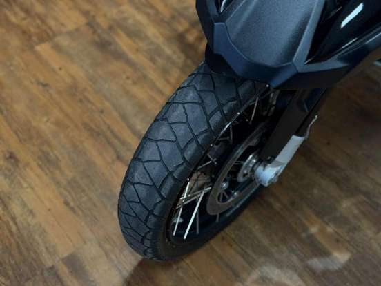 BMW-R 1250 GS ADVENTURE TRIPLE BLACK BMW-R 1250 GS ADVENTURE TRIPLE BLACK-2024