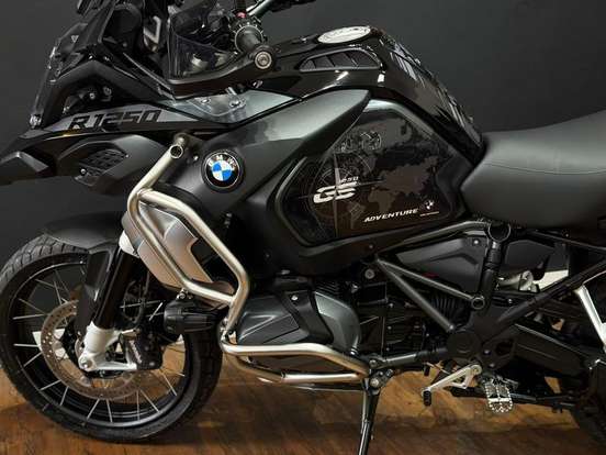 BMW-R 1250 GS ADVENTURE TRIPLE BLACK-2024