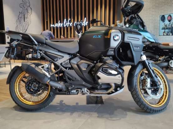 BMW-R 1300 GS ADVENTURE BMW-R 1300 GS ADVENTURE-2025