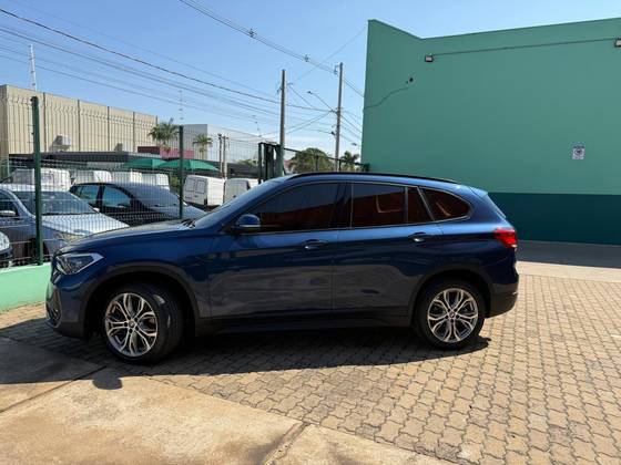 BMW X1 2.0 16V TURBO ACTIVEFLEX SDRIVE20I X-LINE 4P AUTOMÁTICO